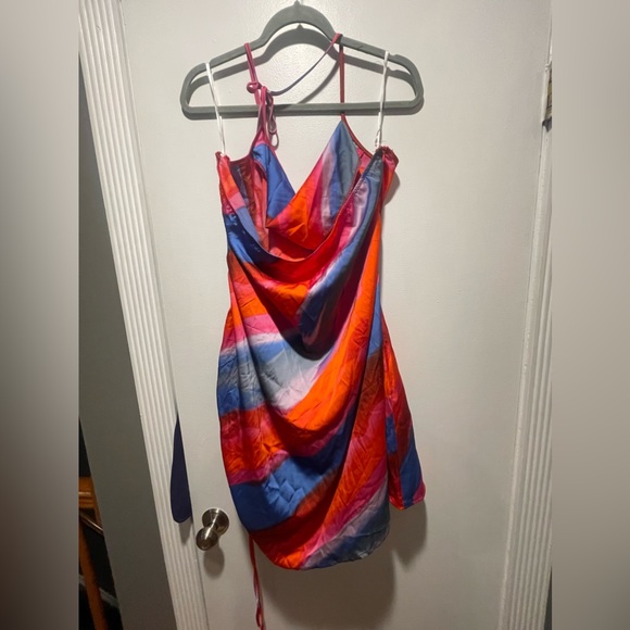 Shein SXY Plus Tie Dye Ruched Drawstring Knot Bodycon Dress - Picture 3 of 4